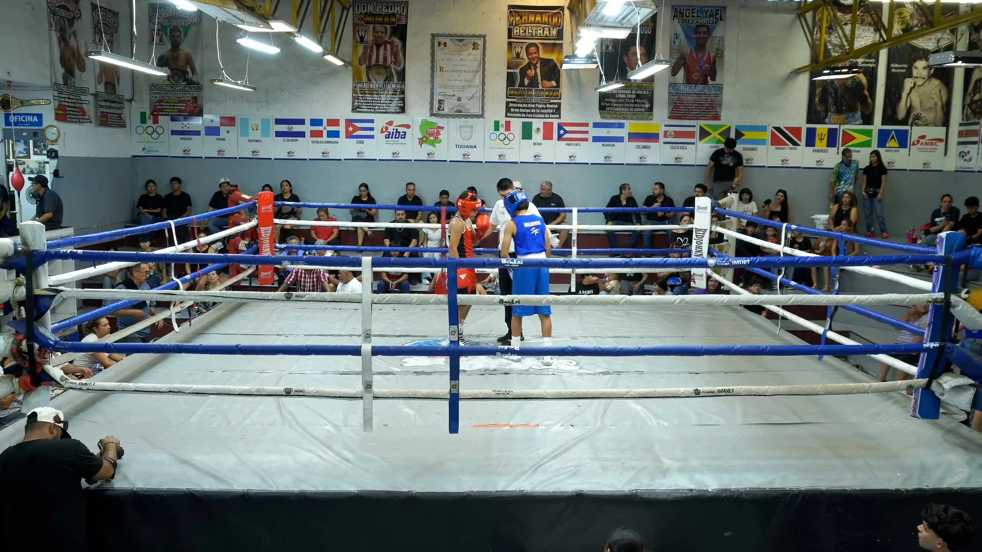 IAN PÉREZ VS IVAN LÓPEZ